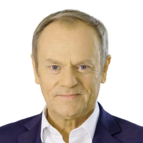 Czy Tusk zna angielski? Ocena jego biegłości językowej